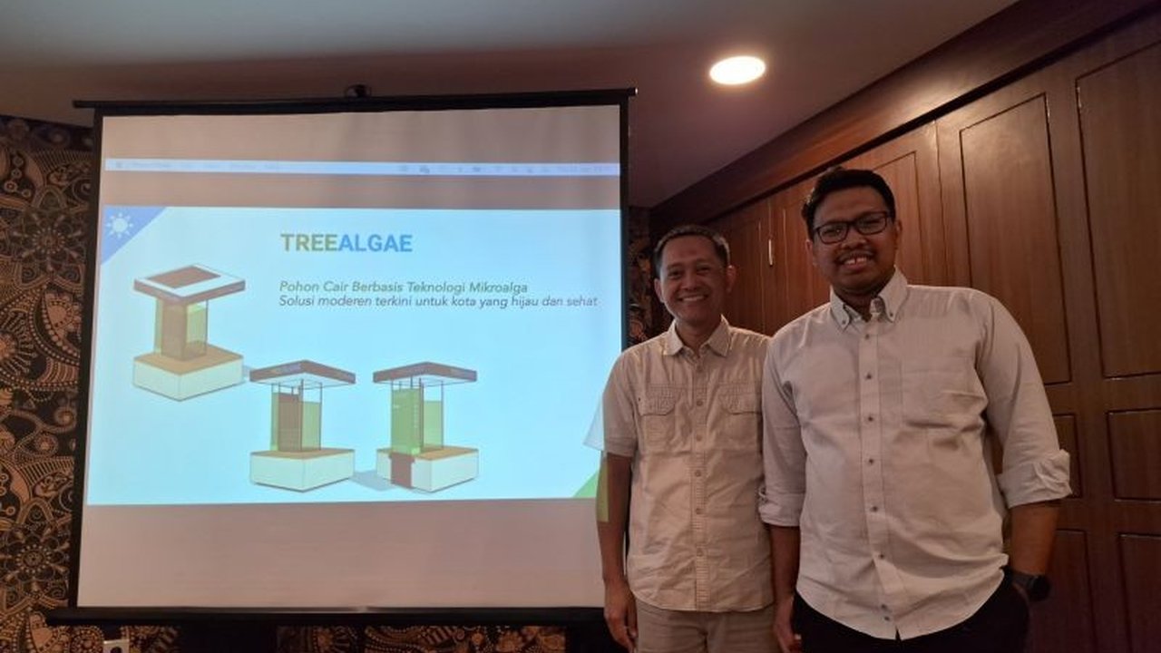 PT Brigit Biofarmaka Teknologi (OBAT) menargetkan penjualan 50 unit TreeAlgae, alat penyerap karbon berbasis mikroalga, pada 2025 untuk membantu mengurangi emisi karbon dan meningkatkan kualitas udara.