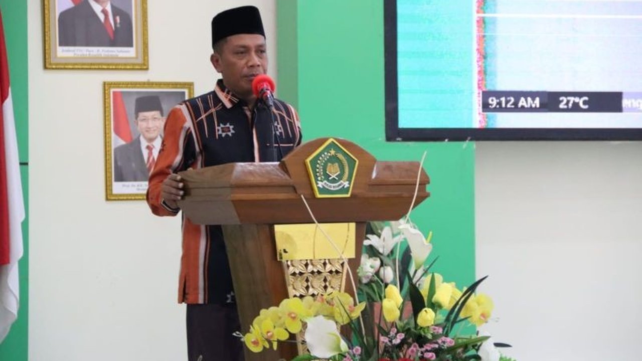 Kemenag Sulawesi Tenggara menggelar seleksi ketat 30 calon Petugas Haji Daerah (PHD) untuk musim haji 2025,  mencari individu berkompeten dan berintegritas tinggi untuk melayani jamaah.