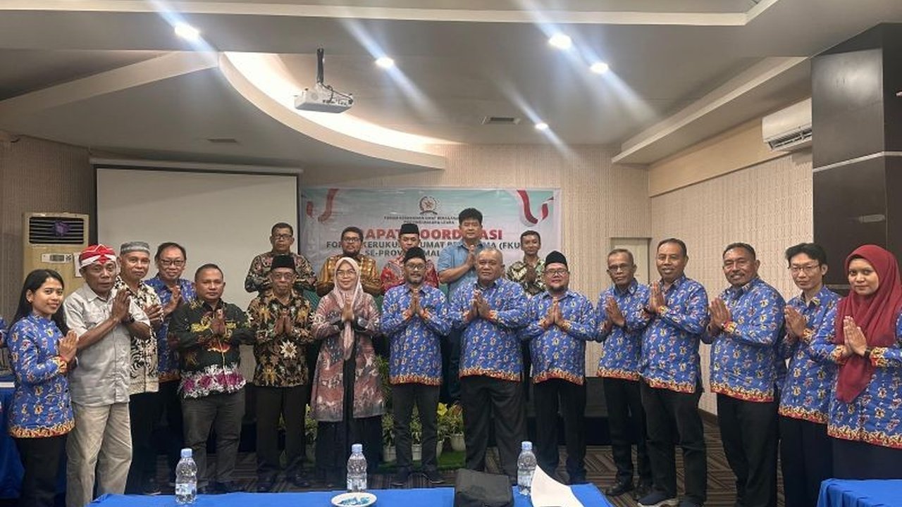 Forum Kerukunan Umat Beragama (FKUB) Maluku Utara mengimbau masyarakat untuk menjaga kerukunan dan kedamaian menjelang putusan Mahkamah Konstitusi (MK) terkait sengketa Pilkada Malut 2024, agar situasi tetap kondusif dan persatuan terjaga.