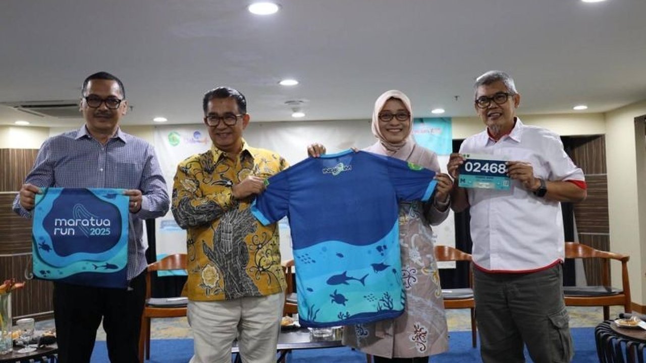 Maratua Run 2025, sebuah event lari yang dijadwalkan pada 15 Februari 2025 di Maratua, Kaltim, bertujuan mempromosikan pariwisata daerah sekaligus menghidupkan kembali sektor pariwisata pasca pandemi.