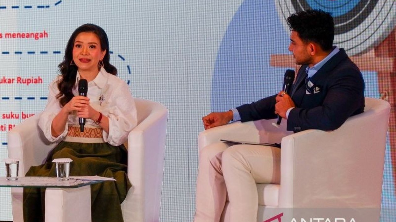 UOB memproyeksikan penurunan BI rate sebanyak 2-3 kali di tahun 2025, meskipun hal ini berpotensi meningkatkan inflasi dan menekan nilai tukar rupiah terhadap dolar AS.