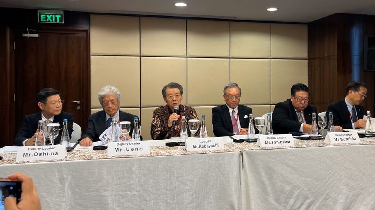 Kamar Dagang dan Industri Jepang (JCCI) melihat peluang investasi baru di Indonesia di sektor non-tradisional seperti energi hijau dan teknologi digital, seiring perubahan fokus pemerintah.