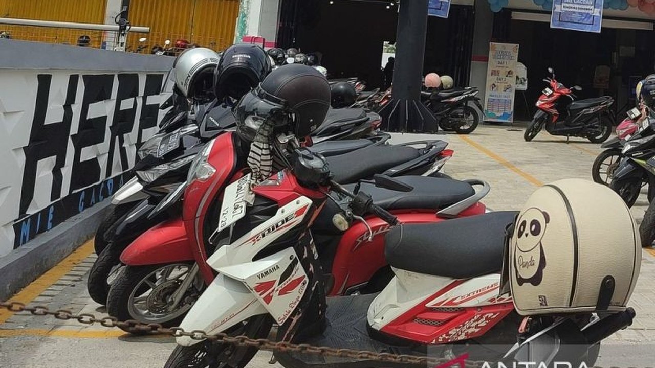 Pemkot Bengkulu optimistis mencapai target Pendapatan Asli Daerah (PAD) sebesar Rp249 miliar pada tahun 2025, meningkat Rp48 miliar dari tahun sebelumnya, melalui berbagai strategi dan inovasi digital.