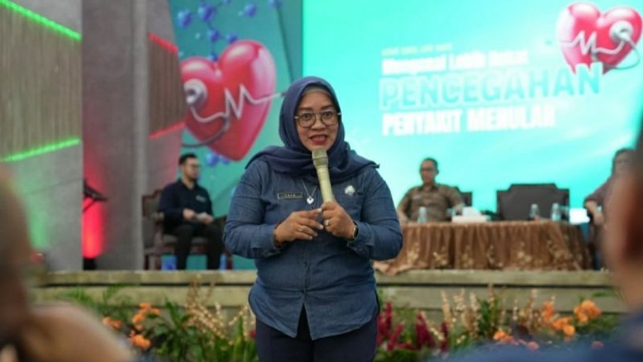 Kilang Pertamina RU III Plaju Palembang memanfaatkan Bulan K3 untuk mengedukasi pekerja dan masyarakat sekitar tentang pencegahan penyakit menular seperti HIV/AIDS dan bahaya narkoba, melalui seminar dan kampanye 'Saya Berani'.