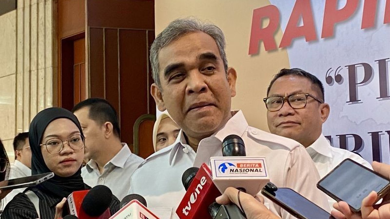 Sekjen Gerindra, Ahmad Muzani, memastikan rencana pertemuan Prabowo Subianto dan Megawati Soekarnoputri tak akan mengganggu hubungan Prabowo dengan Jokowi dan bertujuan untuk kepentingan rakyat.