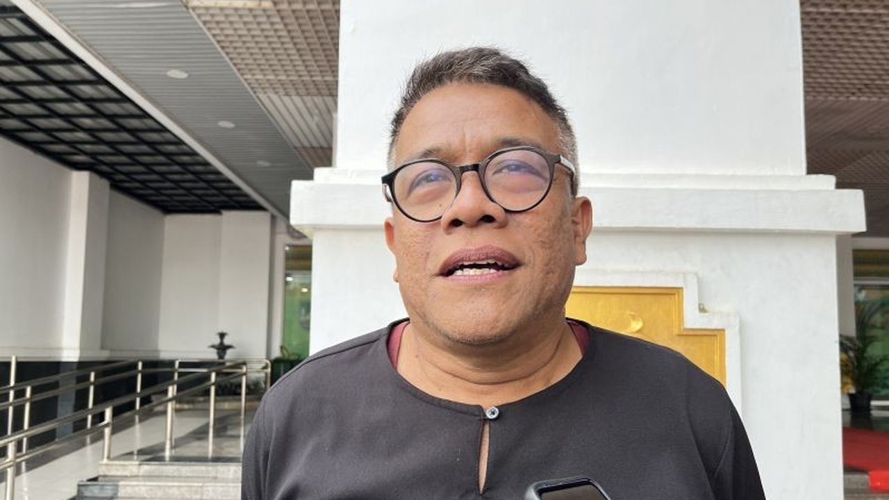 Disbudpar Batam mengimbau pengelola wisata pantai untuk meningkatkan kewaspadaan terhadap kemunculan buaya selama libur panjang Isra Mi'raj dan Imlek, tanpa memerintahkan penutupan.