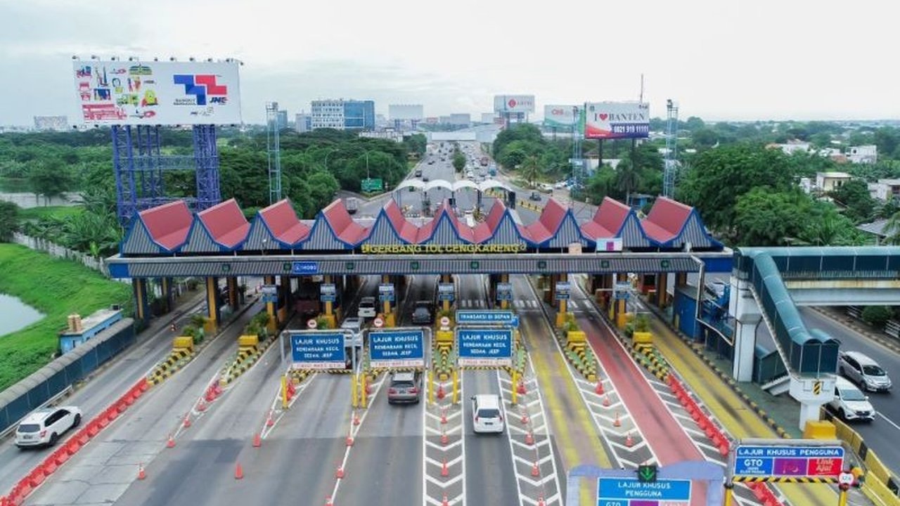 Volume lalu lintas di Tol Jabodetabek menuju Bandara Soetta meningkat 4,59 persen pada 24 Januari 2025, bertepatan dengan libur panjang Isra Miraj dan Tahun Baru Imlek, sementara lalu lintas di beberapa ruas tol di Jawa Barat mengalami penurunan.
