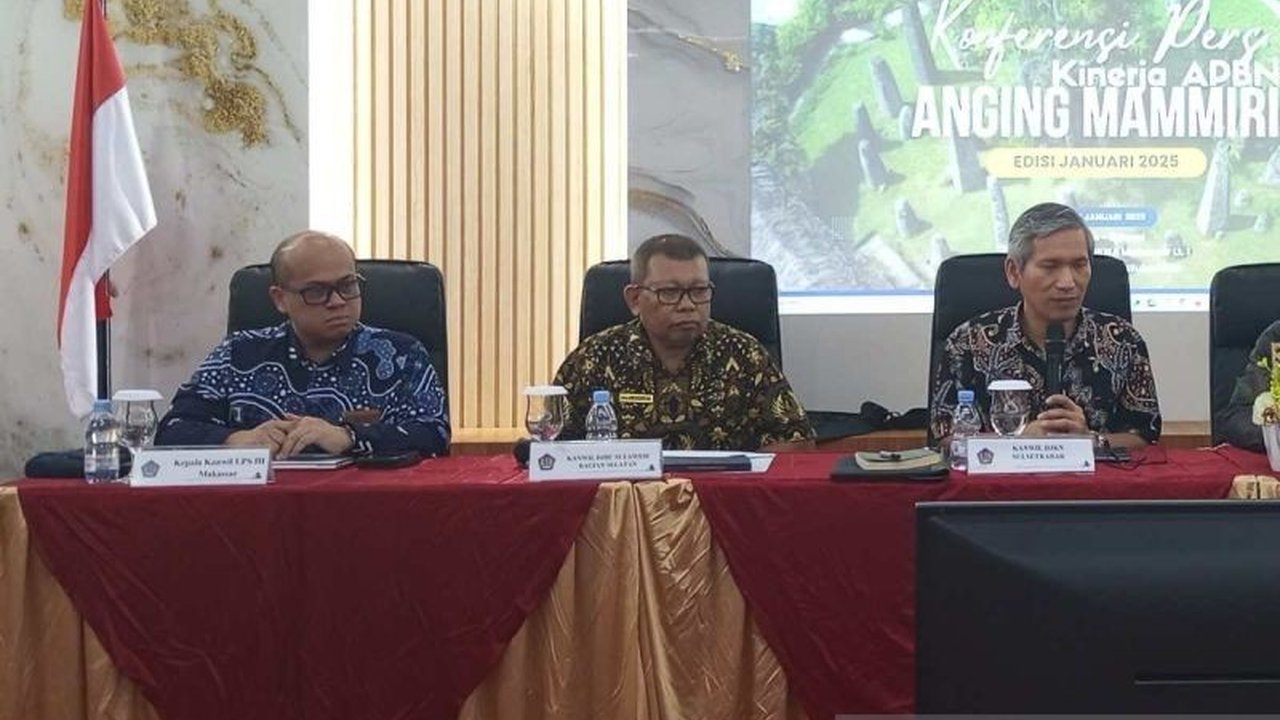 Penerimaan Bea dan Cukai di Sulawesi Selatan pada 2024 melampaui target hingga 101,94 persen, mencapai Rp490,82 miliar, didorong oleh penyesuaian CHT, kenaikan harga ekspor, dan peningkatan impor.