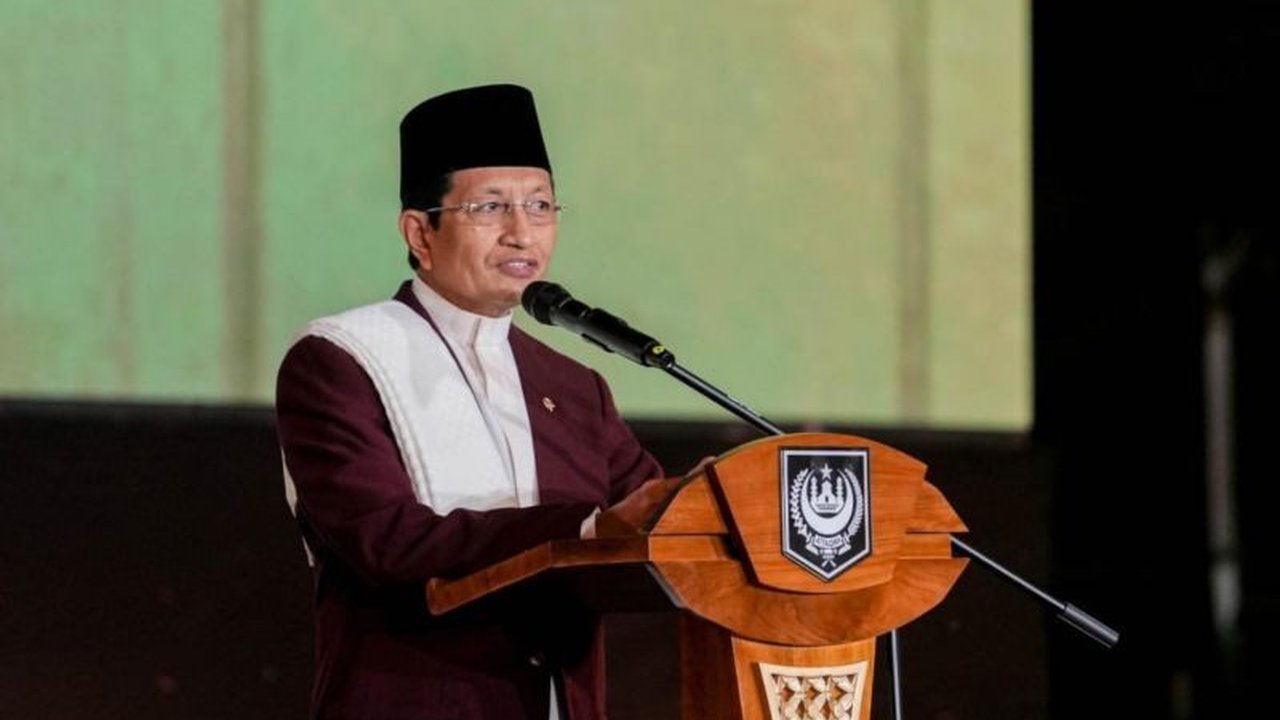 Menteri Agama Nasaruddin Umar menekankan pentingnya menegakkan salat sebagai pesan utama Isra Miraj, mengajak umat Islam memperkuat spiritualitas dan membangun peradaban yang lebih baik.