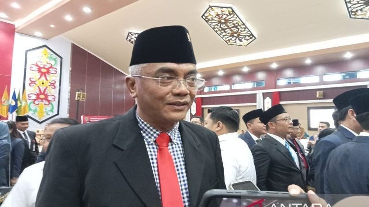 Anggota DPR RI Sigit K. Yunianto mengingatkan warga Kalimantan Tengah untuk mewaspadai potensi banjir akibat cuaca ekstrem yang melanda sejumlah wilayah, terutama Palangka Raya, Gunung Mas, Barito Utara, dan Kotawaringin Timur.