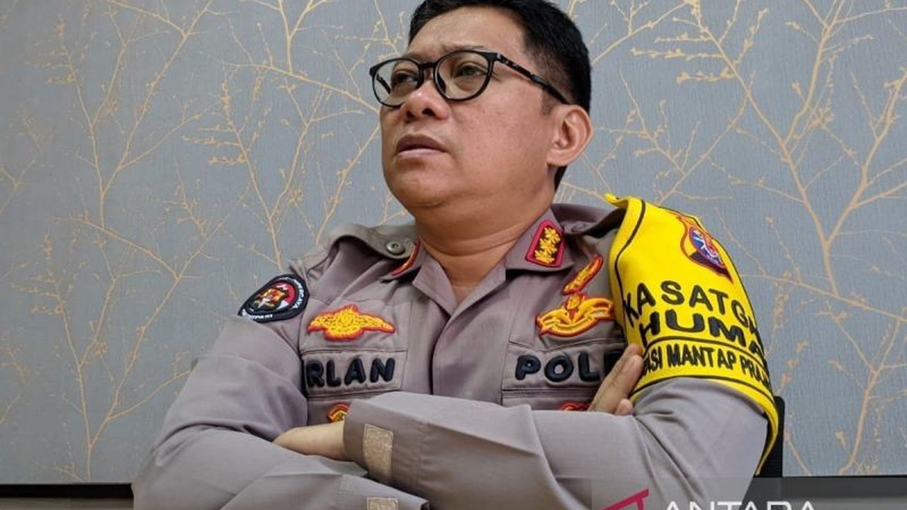 Polda Kalteng mengingatkan masyarakat Kalimantan Tengah untuk bijak bermedia sosial, menghindari penyebaran hoaks, ujaran kebencian, dan konten negatif yang dapat merugikan diri sendiri dan orang lain serta berpotensi melanggar UU ITE.
