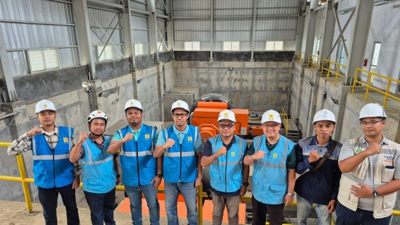 PLN baru saja mengoperasikan PLTMH Sumber Jaya di Lampung Barat, berkapasitas 6 MW, untuk meningkatkan pasokan listrik bersih dan andal di wilayah tersebut, khususnya di beberapa desa di Kecamatan Way Tenong, Air Hitam, dan Kebon Tebu.