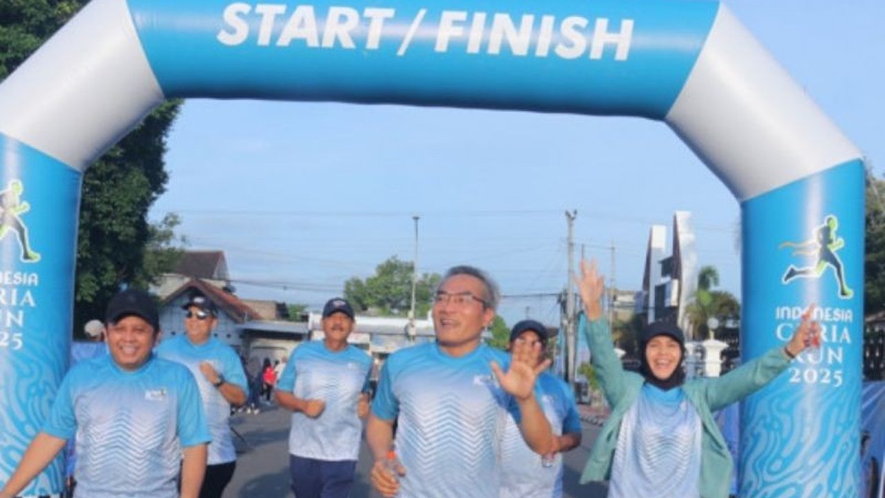 Pemkab Bantul mengadakan Indonesia Ceria Run 2025 untuk menekankan pentingnya olahraga, terutama lari santai, demi kesehatan masyarakat dan berencana membangun jogging track di seluruh kecamatan.