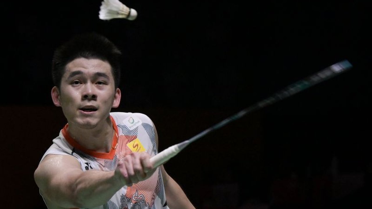 Setelah kemenangan di Indonesia Masters 2025, Kunlavut Vitidsarn, tunggal putra Thailand, menyatakan targetnya untuk meraih gelar juara All England Open 2025 di bulan Maret mendatang sebagai bagian dari ambisinya menyapu bersih gelar turnamen papan atas.