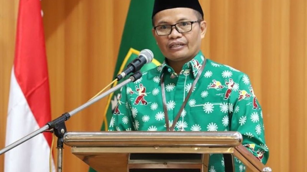 Kemenag DKI Jakarta mengajak umat muslim memperkuat komitmen menunaikan shalat sebagai inti peringatan Isra Mikraj 27 Januari 2025, menekankan pentingnya shalat untuk meningkatkan kesalehan individual dan sosial.
