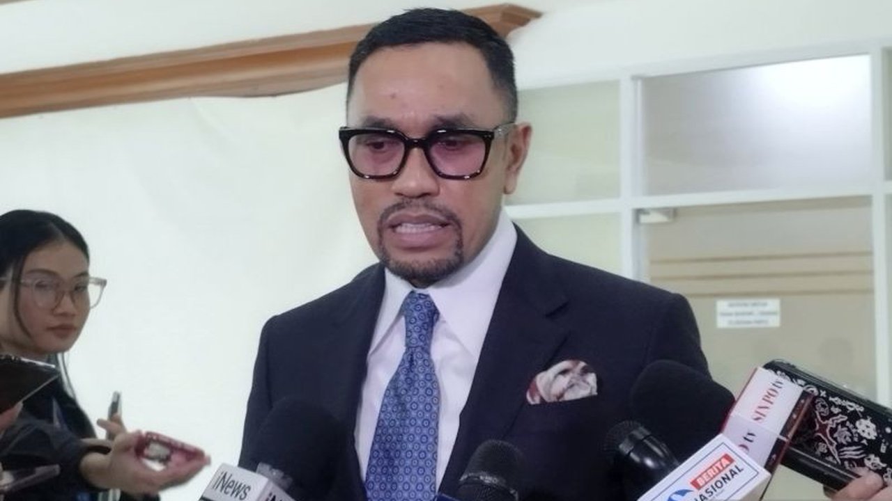 Wakil Ketua Komisi III DPR RI Ahmad Sahroni menyatakan bahwa penindakan terhadap 30 jaksa nakal oleh Kejaksaan Agung merupakan bukti komitmen Presiden Prabowo Subianto dalam meningkatkan kualitas penegakan hukum di Indonesia.