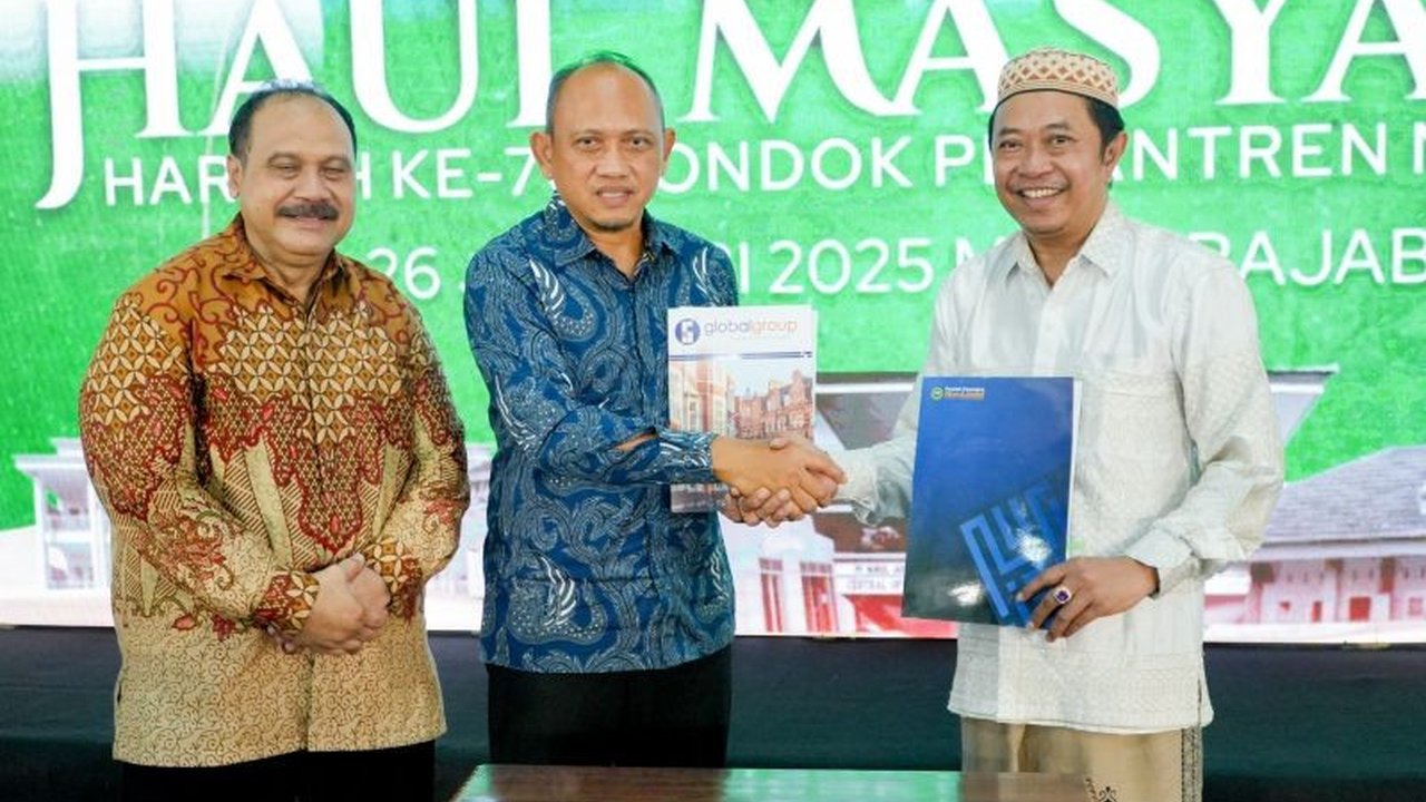 Pondok Pesantren Nurul Jadid di Paiton, Probolinggo, berhasil mendapatkan Sertifikat ISO 21001:2018, menandai komitmen mereka dalam meningkatkan kualitas pendidikan dan manajemen pesantren.