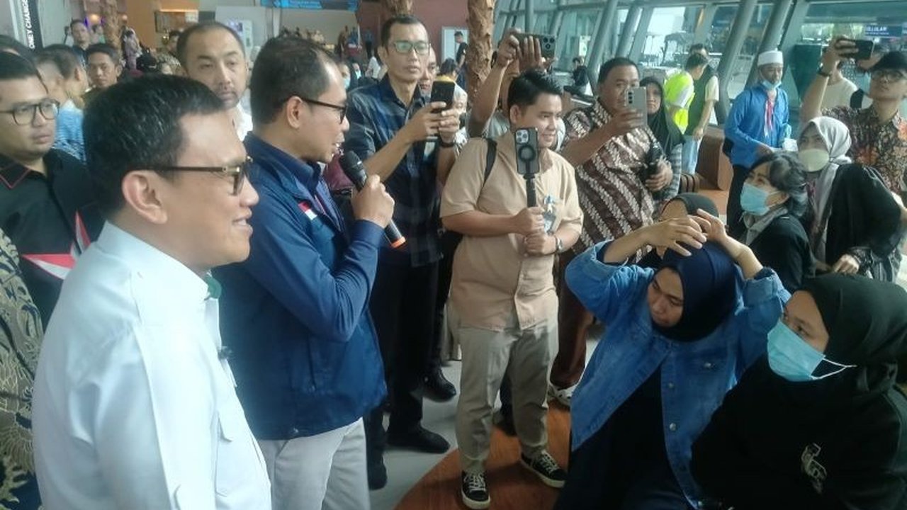 Pemerintah Indonesia memulangkan 700 pekerja migran Indonesia (PMI) nonprosedural dari Arab Saudi pada Januari 2025, sebagian besar telah tiba di Indonesia melalui Bandara Soetta.