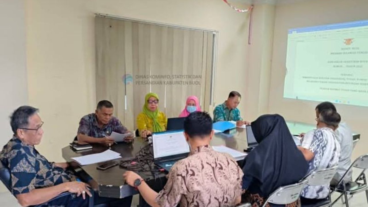 Pemerintah Kabupaten Buol, Sulawesi Tengah akan segera membentuk Unit Pelaksana Teknis Daerah (UPTD) Perlindungan Perempuan dan Anak untuk melindungi perempuan dan anak dari kekerasan dan diskriminasi.