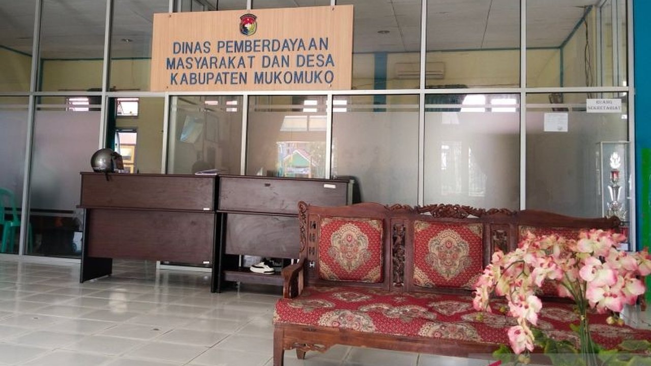 Sebanyak lima desa di Kabupaten Mukomuko, Bengkulu akan menggelar pemilihan kepala desa (Pilkades) serentak pada tahun 2025, setelah sebelumnya ditunda karena bertepatan dengan Pilkada dan menunggu regulasi terbaru.