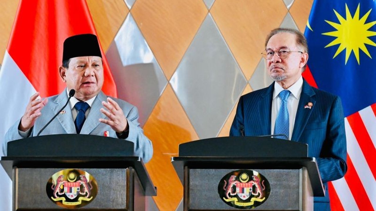 Presiden Prabowo Subianto menyerukan persatuan ASEAN untuk menghadapi ketidakpastian global dan meningkatkan pengaruh kawasan di panggung dunia, menekankan kerja sama Indonesia-Malaysia sebagai contoh.