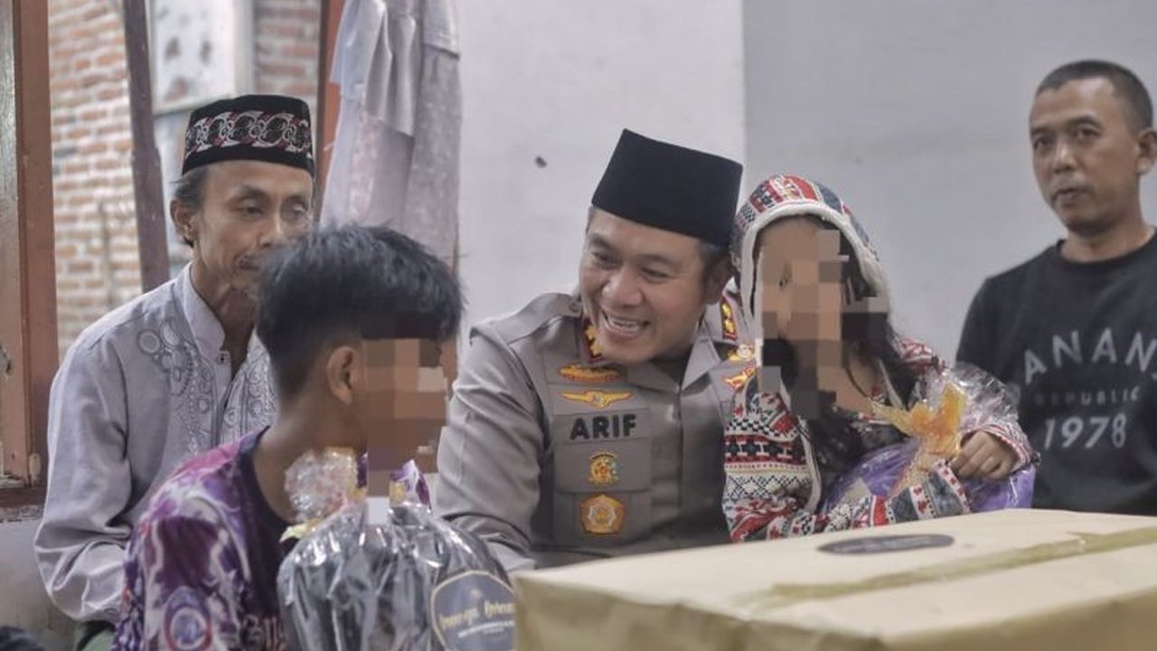 Polres Blitar memberikan pendampingan dan trauma healing kepada keluarga korban mutilasi di Ngawi, Jawa Timur, setelah pelaku berhasil ditangkap dan potongan tubuh korban ditemukan.