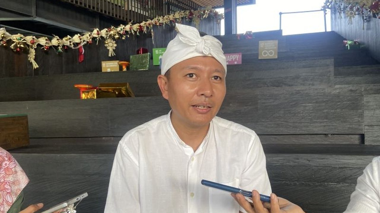 PT Bali Turtle Island Development (BTID) membantah telah mengubah nama Pantai Serangan menjadi Pantai Kura-Kura Bali, menjelaskan bahwa penamaan di Google Maps merupakan sisa acara World Water Forum dan siapapun dapat menambahkannya.