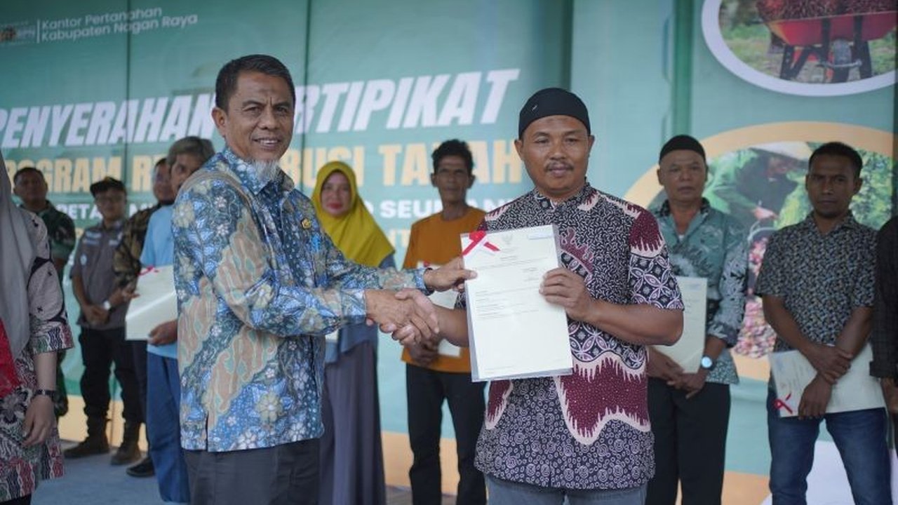 207 Sertifikat Redistribusi Tanah untuk Petani Nagan Raya, Aceh