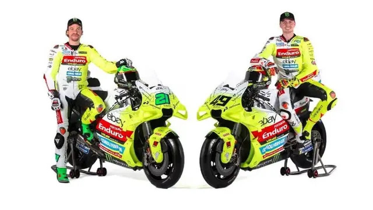 Untuk mengarungi MotoGP 2025, Pertamina Enduro VR46 Racing Team menggunakan motor balap dengan livery kombinasi warna kuning dan putih.