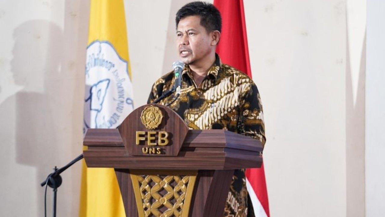 Badan Pengelola Keuangan Haji (BPKH) laporkan dana haji mencapai Rp171 triliun, dengan pengelolaan transparan dan akuntabel untuk meningkatkan kualitas ibadah haji.