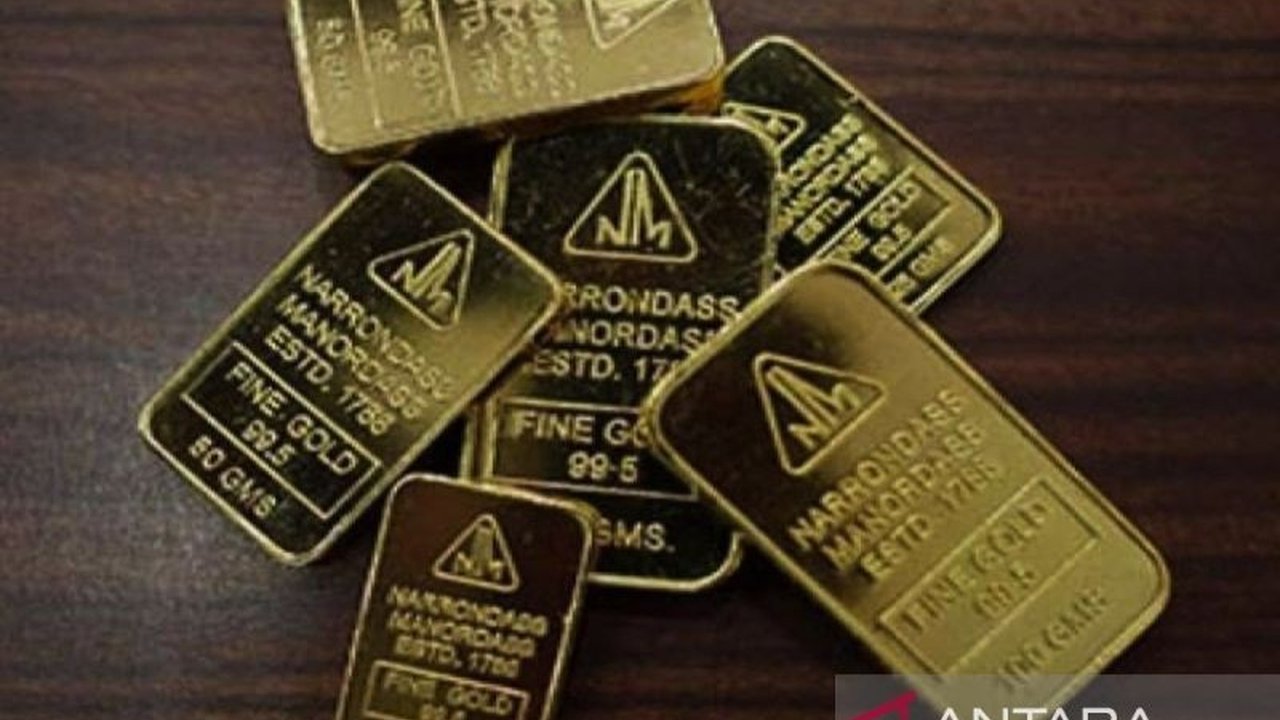 Harga emas Antam hari ini, Kamis, 23 Januari 2024, naik Rp1.000 per gram menjadi Rp1.607.000, sementara harga buyback juga mengalami kenaikan.