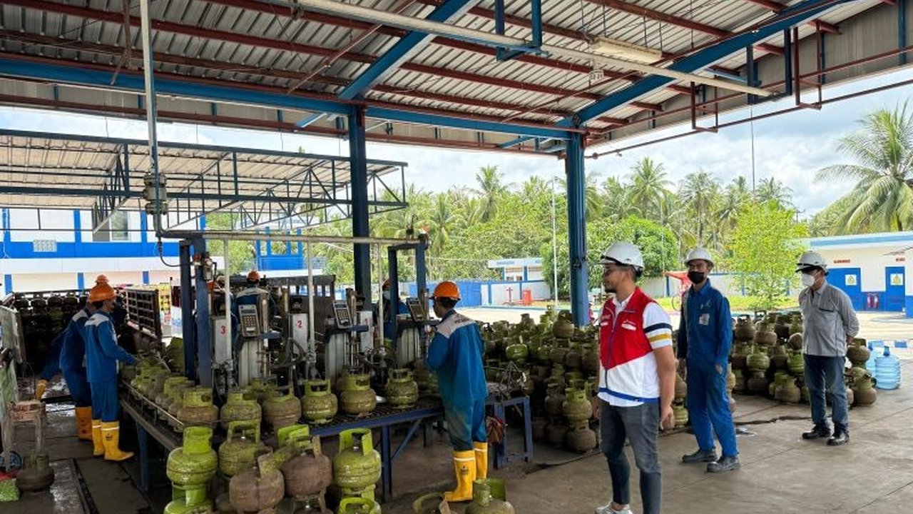 Pertamina Antisipasi Lonjakan Permintaan LPG 3 Kg Jelang Imlek di Kalbar