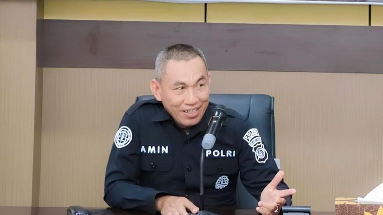 Kepolisian Resor Banggai, Sulawesi Tengah, mengerahkan 50 personel untuk mengamankan perayaan Imlek 2025 di Kabupaten Banggai, guna memberikan rasa aman dan nyaman kepada masyarakat.