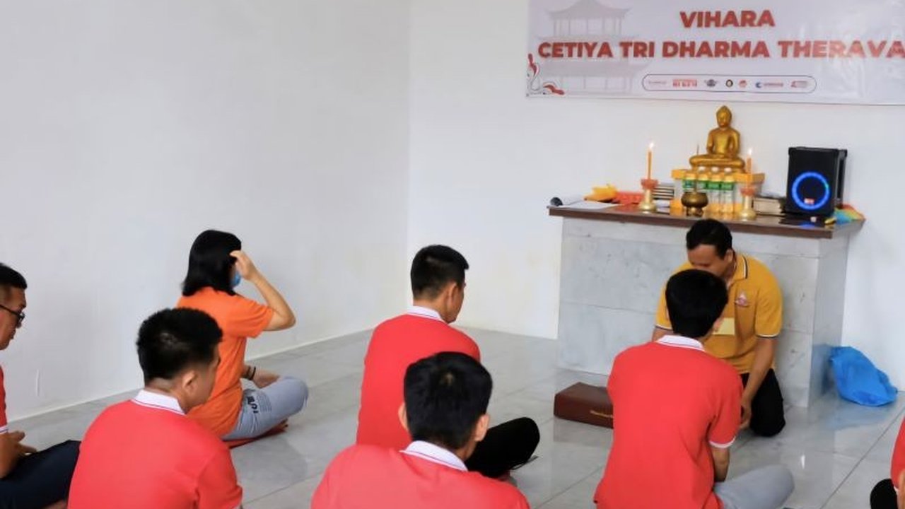 Tidak ada warga binaan pemasyarakatan (WBP) di Kepulauan Riau yang menerima remisi khusus Imlek 2025 karena tidak memenuhi syarat, meskipun layanan kunjungan tetap beroperasi normal.