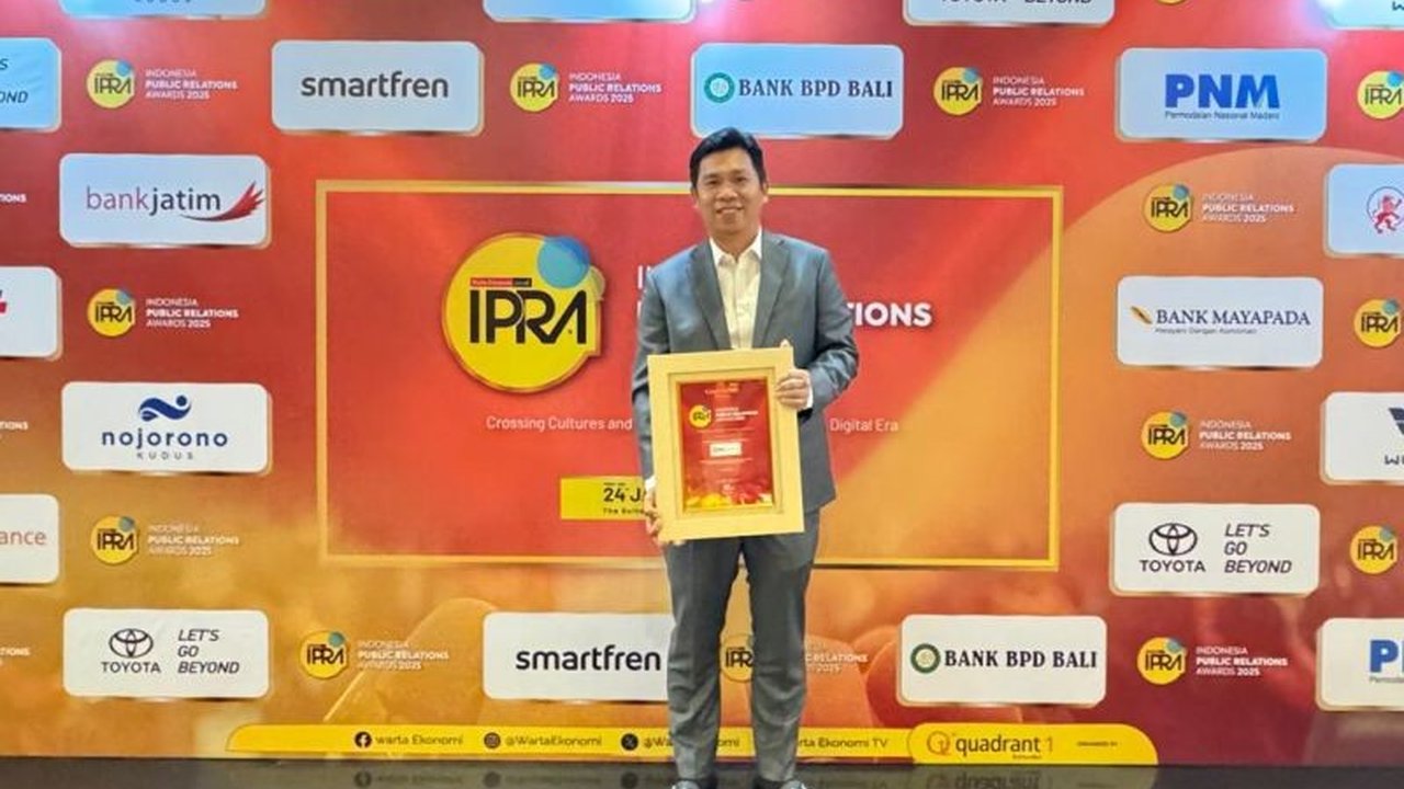 BRI Insurance mendapatkan penghargaan Best Public Relation di ajang Indonesia Public Relations Award 2025,  menunjukkan kinerja humas yang unggul dalam memanfaatkan platform digital untuk meningkatkan kesadaran merek dan loyalitas pelanggan.