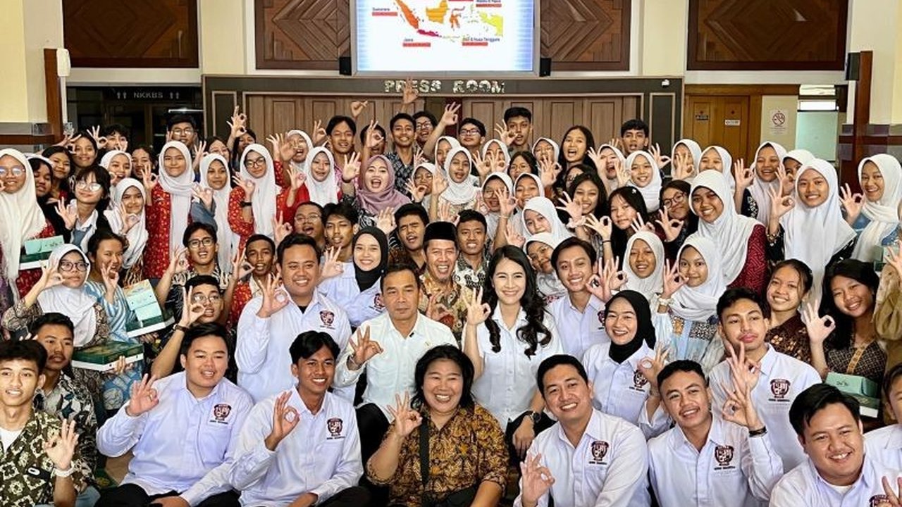 Milenial dan Gen Z, yang kerap distigma negatif, justru berperan besar dalam meningkatkan gizi masyarakat Indonesia, terutama dalam mengatasi masalah stunting.