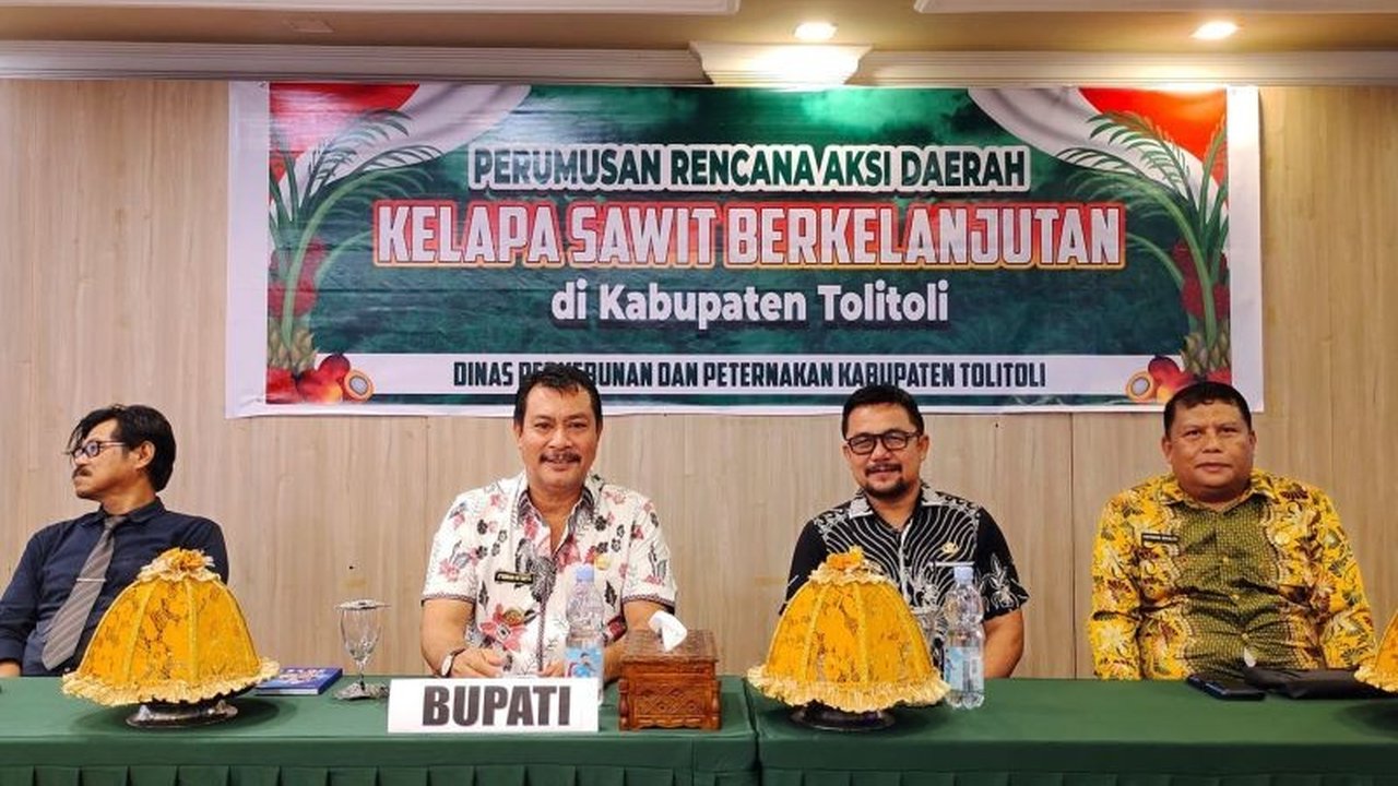 Bupati Tolitoli, Amran Hi Yahya, mengajak masyarakat meningkatkan produktivitas kelapa sawit untuk kesejahteraan petani, dengan fokus pada peningkatan kualitas dan perluasan lahan yang tepat.