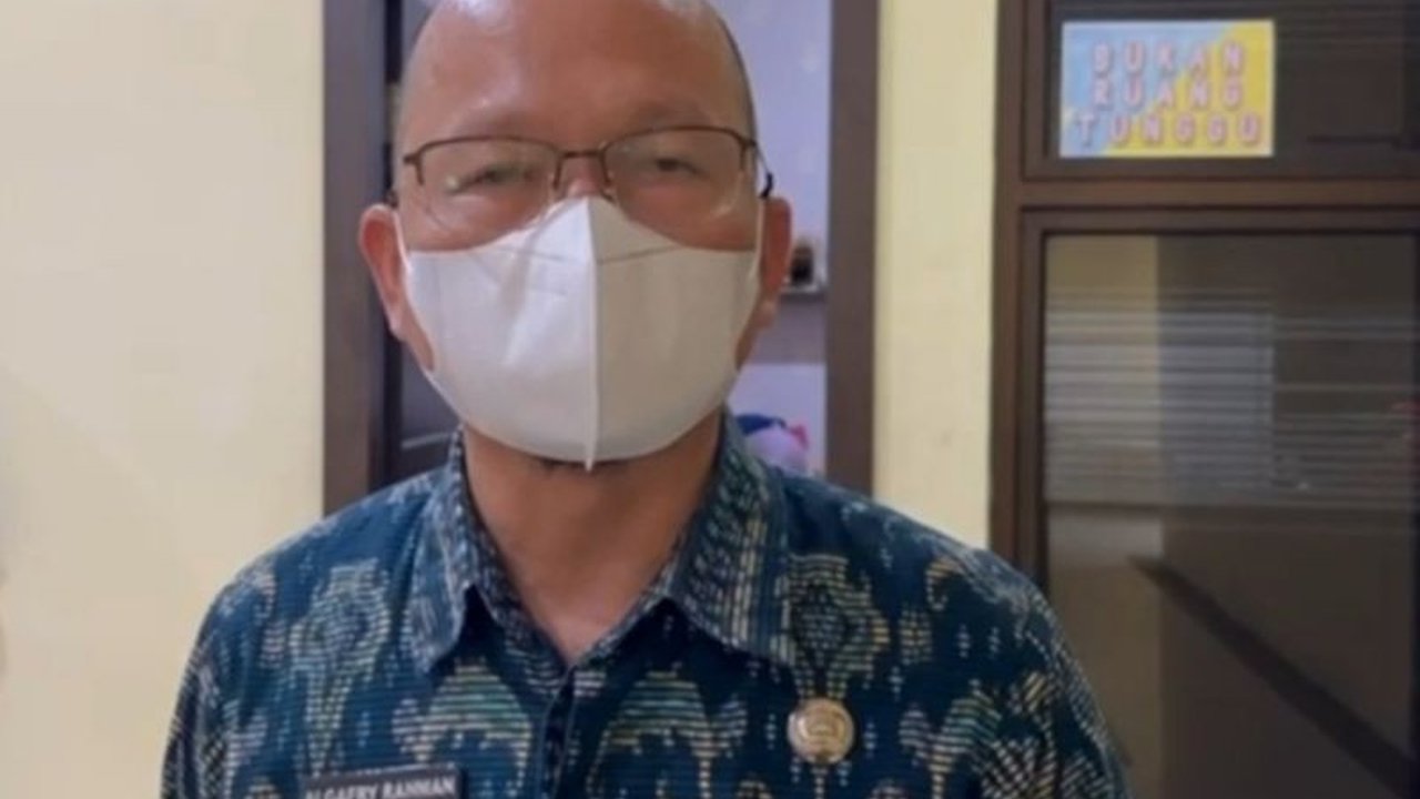 Pemerintah Kabupaten Bangka Tengah mewajibkan petani sawit dengan lahan 25 hektare atau lebih untuk memiliki Izin Usaha Perkebunan (IUP) guna memastikan pengelolaan perkebunan yang baik dan berkelanjutan, sesuai Permentan Nomor 21/2017.