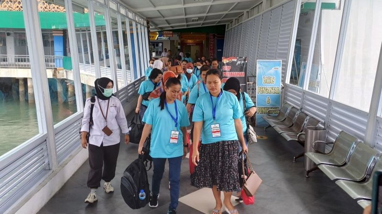 Rumah Perlindungan dan Trauma Center (RPTC) Tanjungpinang menampung 150 pekerja migran Indonesia (PMI) nonprosedural yang dipulangkan dari Malaysia setelah bekerja tanpa dokumen resmi,  dan akan dipulangkan ke daerah asal masing-masing setelah asesmen.