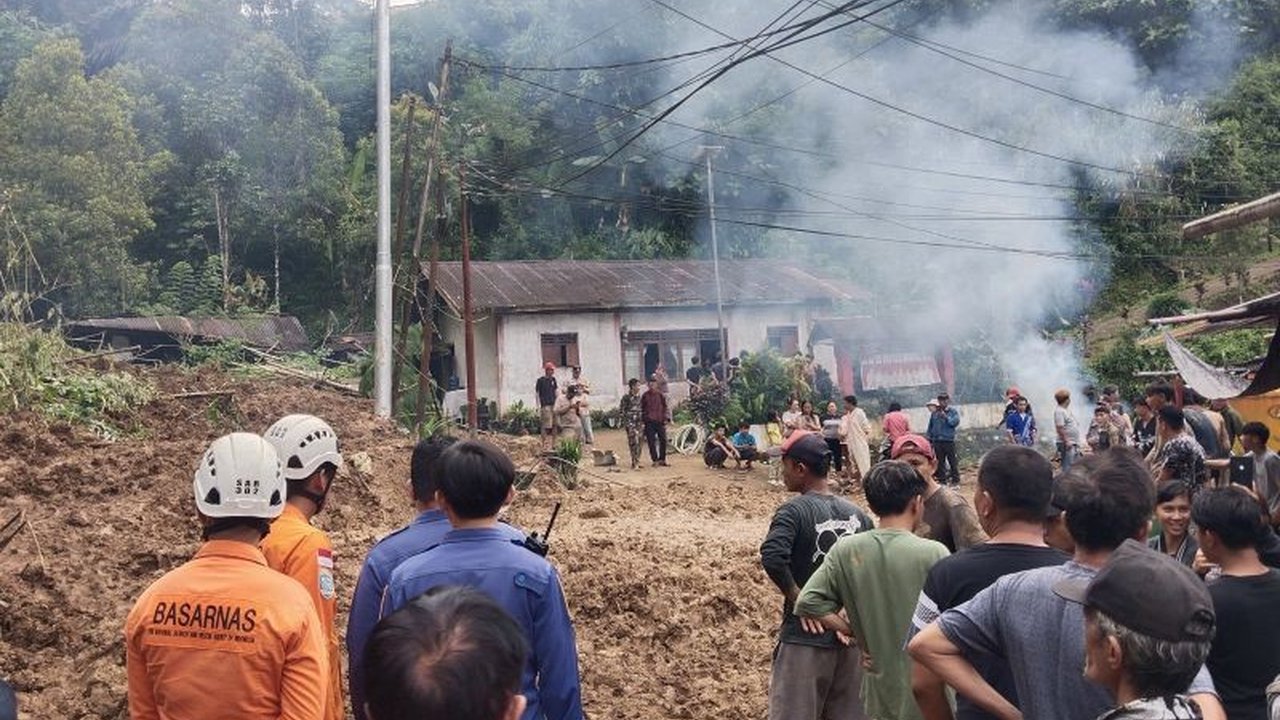 Kantor SAR Manado mengimbau warga Sulawesi Utara untuk waspada cuaca ekstrem pasca longsor di Desa Wanga, Minahasa Selatan, yang mengakibatkan dua korban jiwa; Tim SAR bersiaga 24 jam.