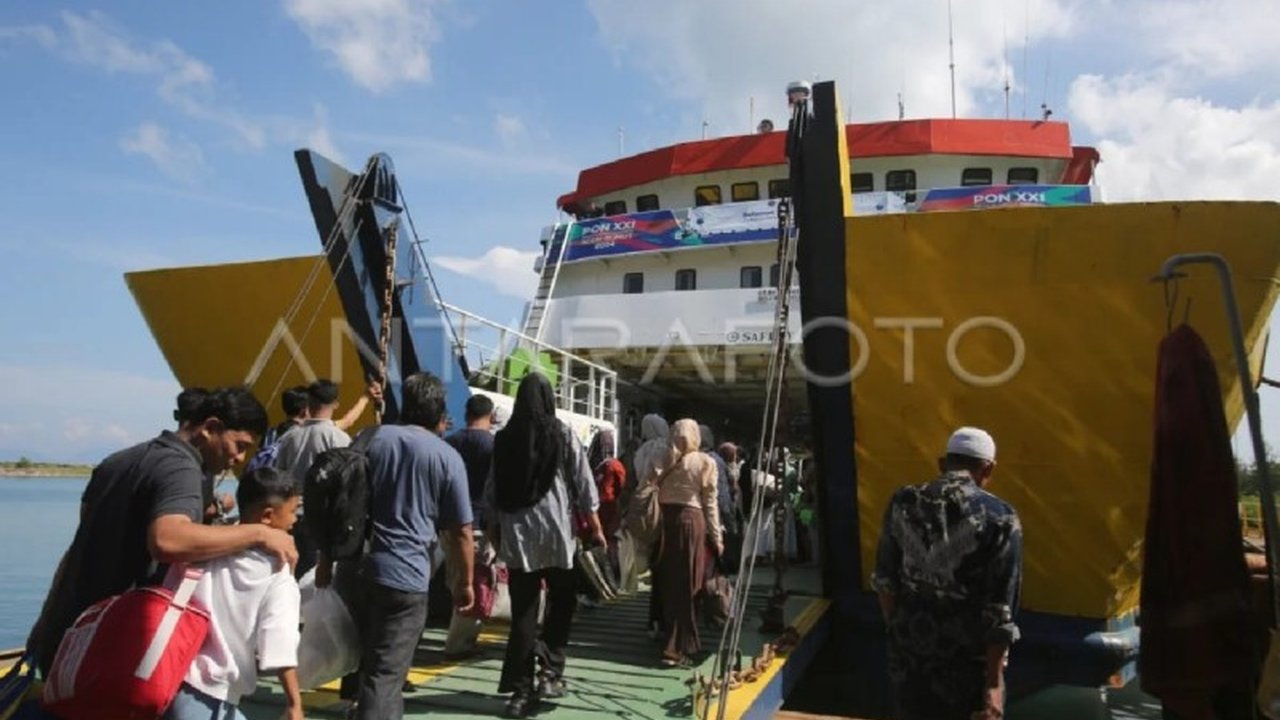 Selama libur Isra Miraj dan Imlek 2025, tercatat 11.467 wisatawan mengunjungi Sabang melalui Pelabuhan Ulee Lheue Banda Aceh, dengan puncak kunjungan terjadi pada Senin, 27 Januari 2025.