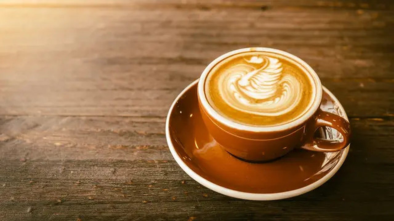 Cara Membuat Kopi Susu yang Enak/copyright freepik/free[ik