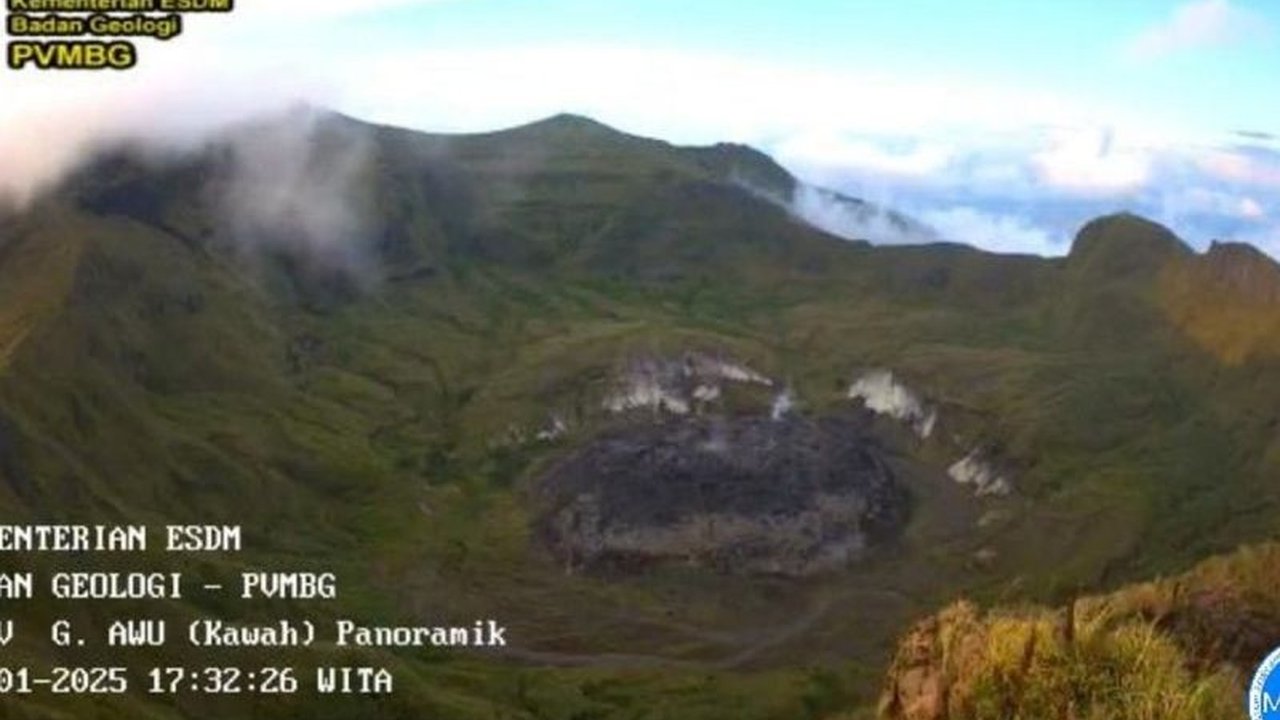 Pos Pengamatan Gunung Api (PGA) Awu di Kabupaten Kepulauan Sangihe mencatat 22 gempa vulkanik dangkal pada Kamis pagi, dengan Gunung Awu masih berstatus siaga level III.