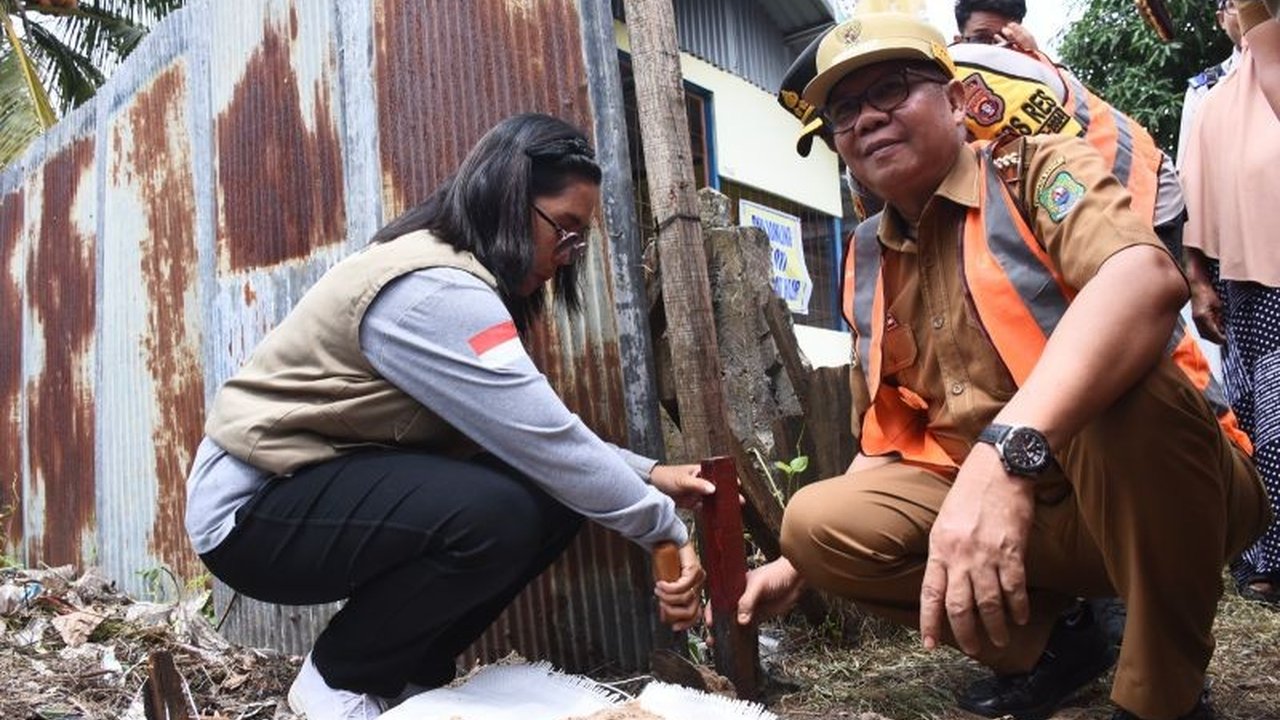 Pj Bupati Kapuas optimistis Gemapasatasi akan mengurangi konflik pertanahan, meningkatkan kepastian hukum, dan mendorong pembangunan daerah melalui pemasangan 1.000 patok batas tanah di Kabupaten Kapuas.