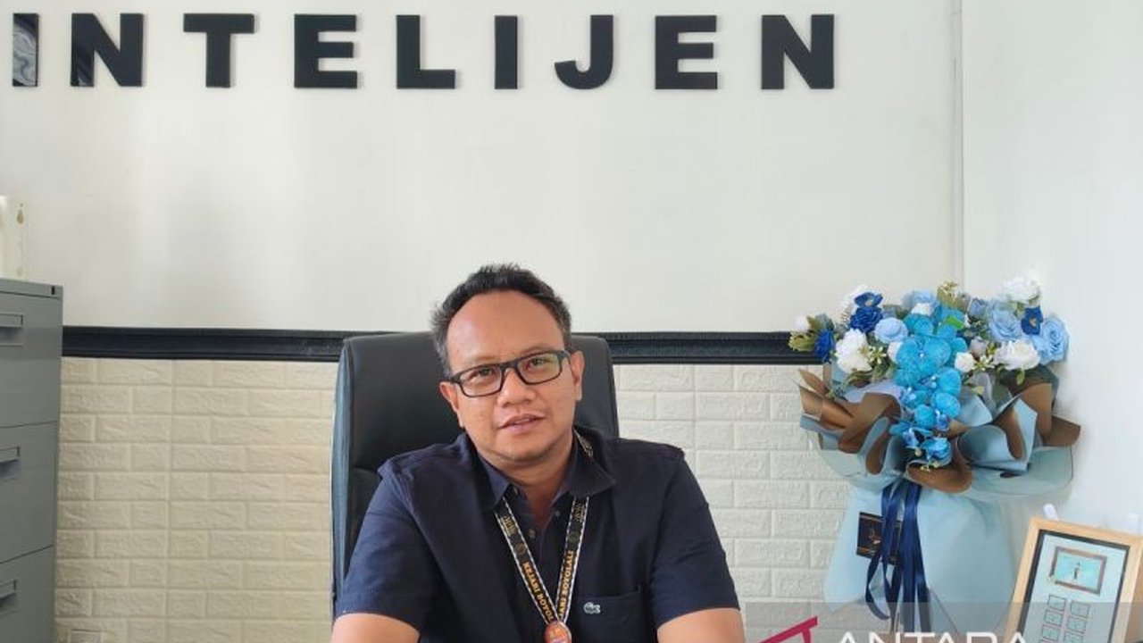 Kejari Boyolali menetapkan dua pegawai Puskesmas Kemusu sebagai tersangka korupsi pengelolaan dana BLUD periode 2017-2022, dengan kerugian negara mencapai Rp1,2 miliar setelah pengembalian sebagian dana.