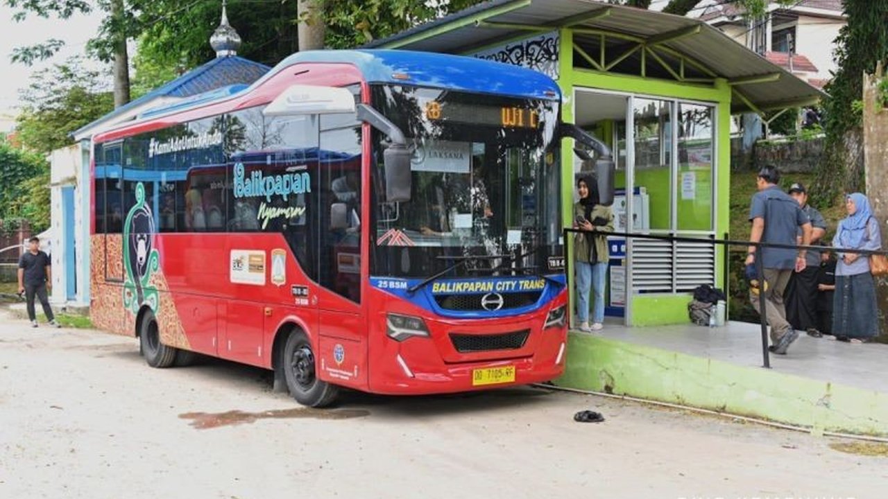 Menteri Perhubungan mengapresiasi pemerintah daerah yang telah mengambil alih pengelolaan Teman Bus, menandai komitmen nyata dalam menyediakan transportasi publik yang aman, nyaman, dan terjangkau bagi masyarakat Indonesia.