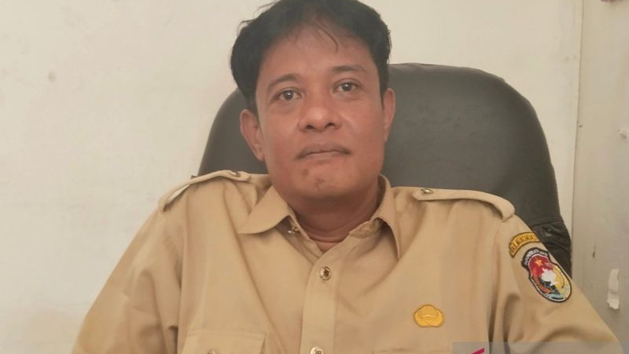 Pemkab Mukomuko, Bengkulu, berencana menaikkan dana bantuan partai politik menjadi Rp1,1 miliar pada 2025, dua kali lipat dari tahun sebelumnya, dan tengah mempersiapkan persyaratan administrasi untuk pengajuan tersebut.