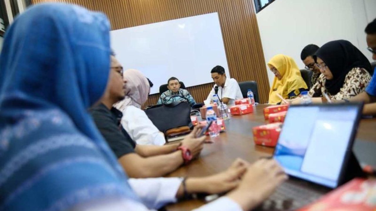 Pemerintah Kota Makassar gencar mendorong percepatan operasional IPAL Losari guna meningkatkan kualitas lingkungan dan sanitasi warga, melibatkan berbagai pihak dalam proyek strategis ini.