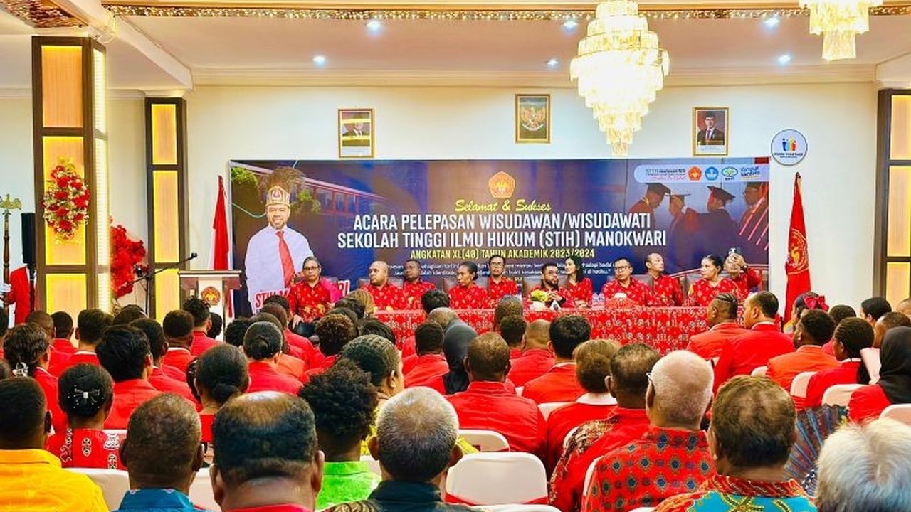 Ketua STIH Manokwari optimis lulusannya mampu bersaing global berkat sistem perkuliahan berkualitas, dosen handal, dan fasilitas mumpuni, serta dukungan jaringan alumni.