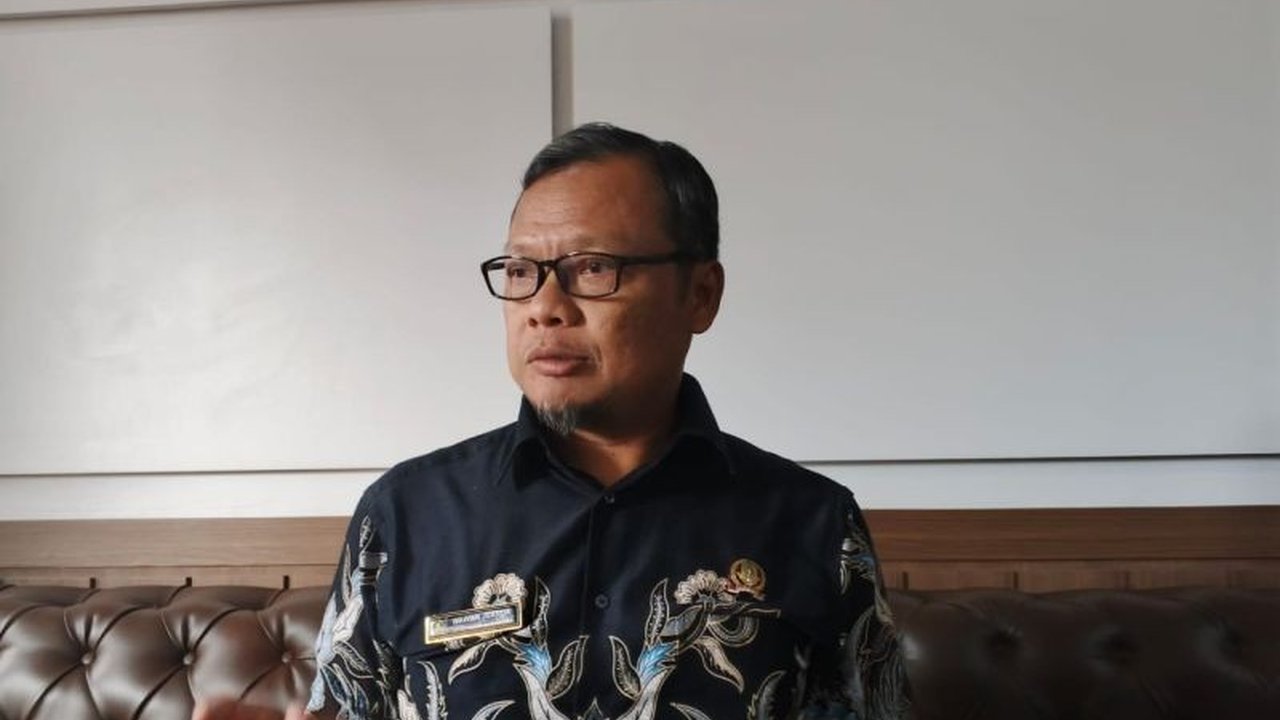 DPRD Sukabumi Mediasi Masalah Penahanan Ijazah Siswa